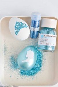 DIY-Glitter-Frozen-Eggs